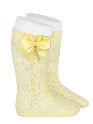 Condor lemon openwork knee socks with satin bow