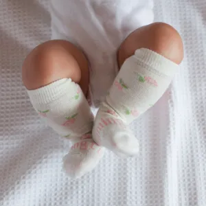 Lamington New Born Merino Wool Socks Rosie Off White